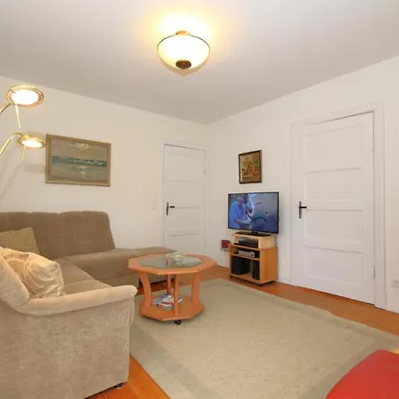 Haus Sonnenschein Ferienhaus *